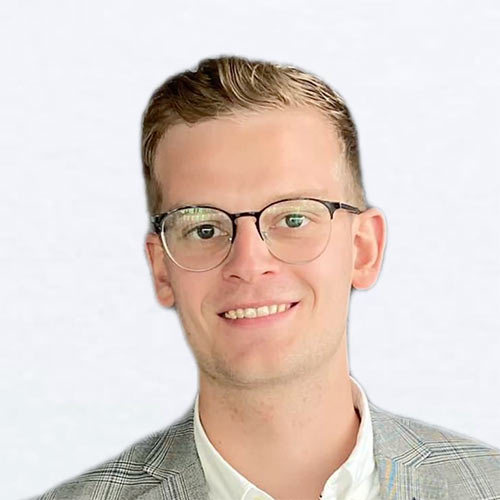 Ari Friðfinnson Ari Friðfinnson